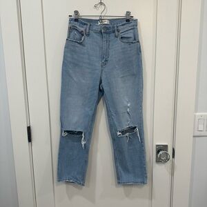Abercrombie Curve Love Ankle Straight Jeans